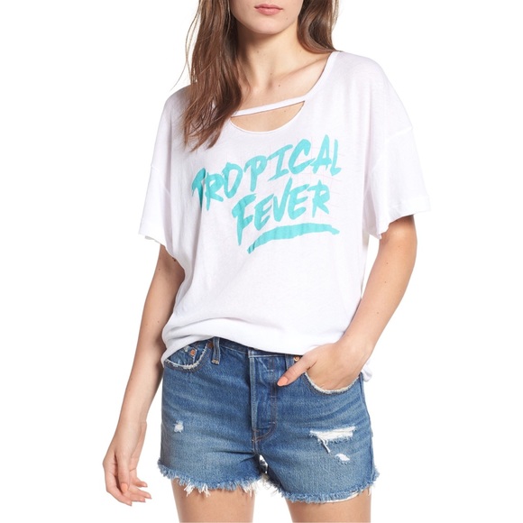Wildfox Rip Neck Tee (M) NWT - Picture 2 of 8